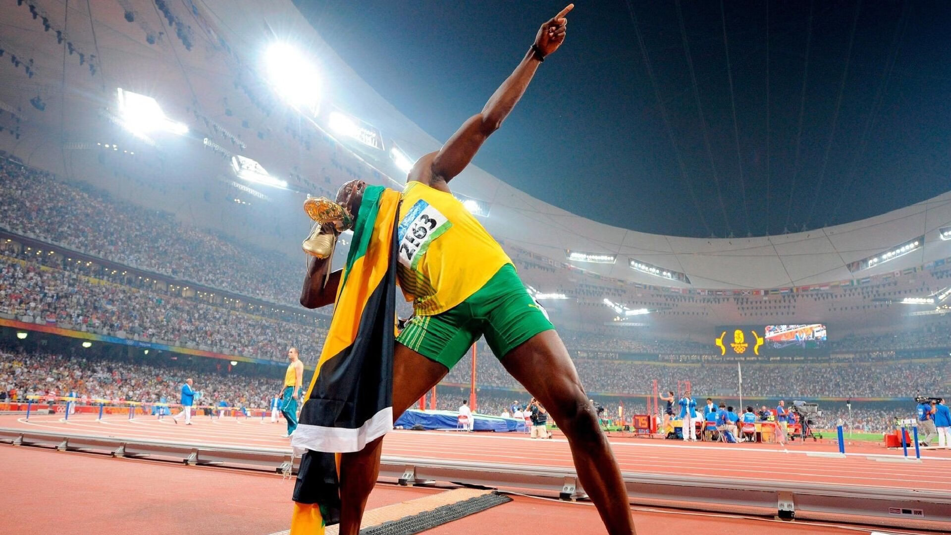 “决战时刻!拳台上的王者之争”